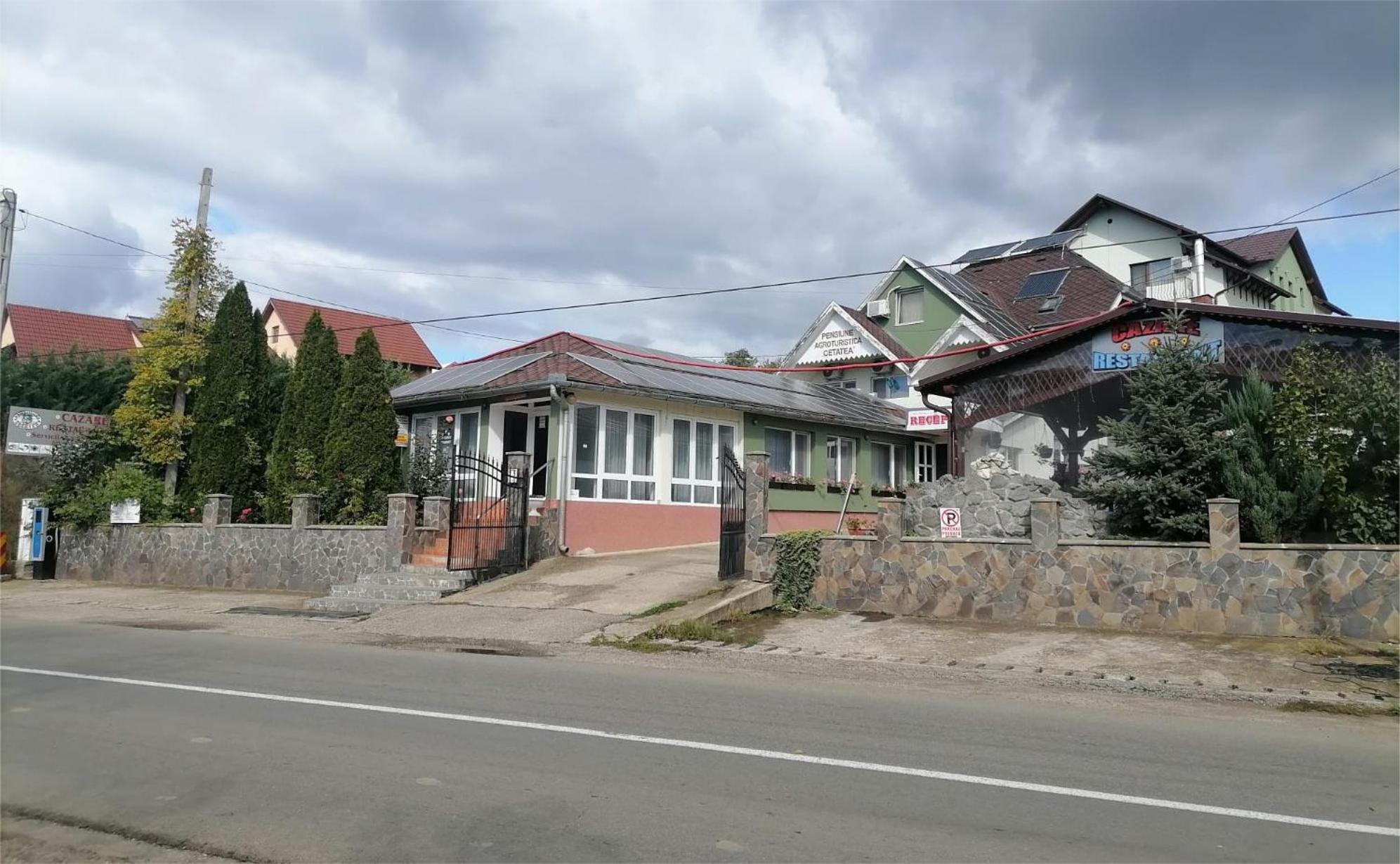 Pensiunea Cetatea Boghiş エクステリア 写真